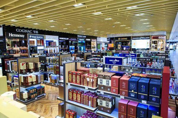 中免首都機(jī)場(chǎng)免稅店2月11日開業(yè) 中國(guó)國(guó)旅去年業(yè)績(jī)穩(wěn)定增長(zhǎng)